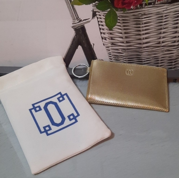 O-Venture Cardholder Keychain - Picture 3 of 14